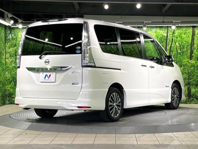 Nissan SERENA 2014-09 11647-18