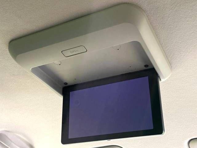 Nissan SERENA 2014-09 11647-3