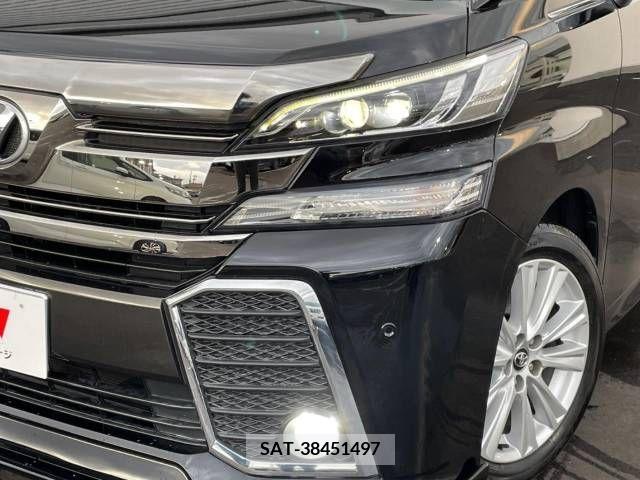 Toyota VELLFIRE 2015-10 369822-12