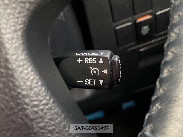 Toyota VELLFIRE 2015-10 369822-5