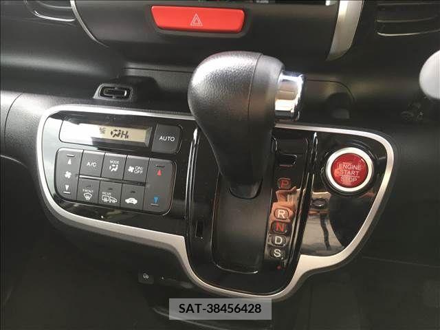 Honda N BOX CUSTOM 2017-02 213702-11