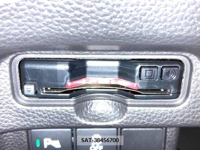 Honda N BOX CUSTOM 2023-04 307436-7