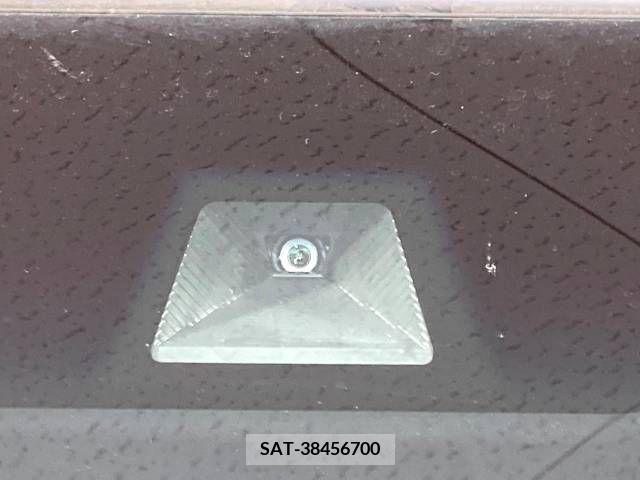 Honda N BOX CUSTOM 2023-04 307436-3