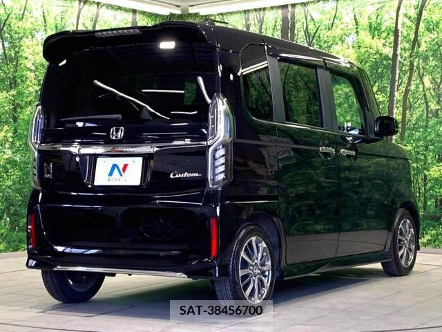 Honda N BOX CUSTOM 2023-04 307436-17