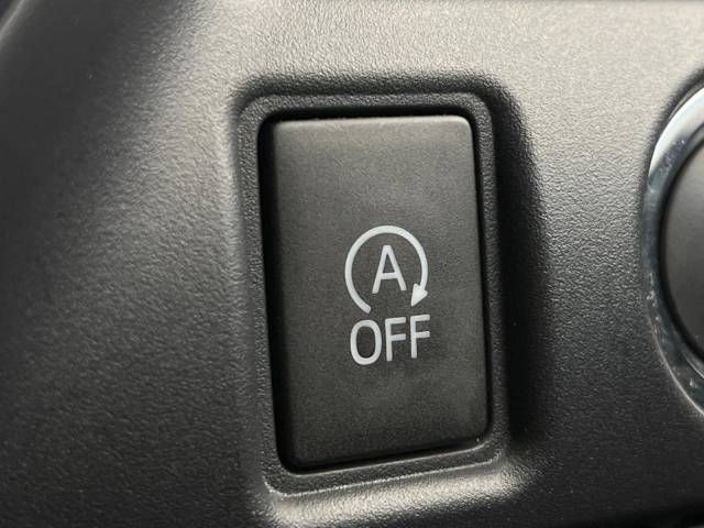 Toyota VOXY 2017-07 19136-8