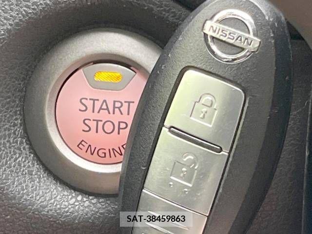 Nissan NOTE 2018-06 365329-5