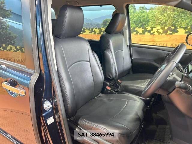 Toyota VOXY 2015-06 321455-7