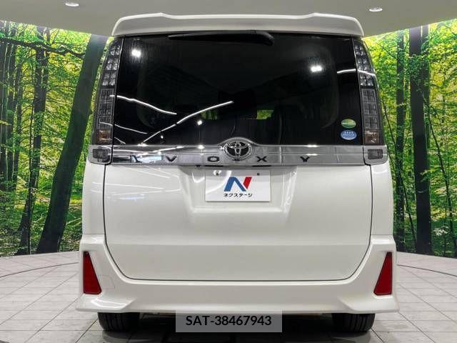 Toyota VOXY 2014-09 221753-15