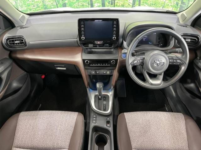 Toyota YARIS CROSS 2022-10 18580-1