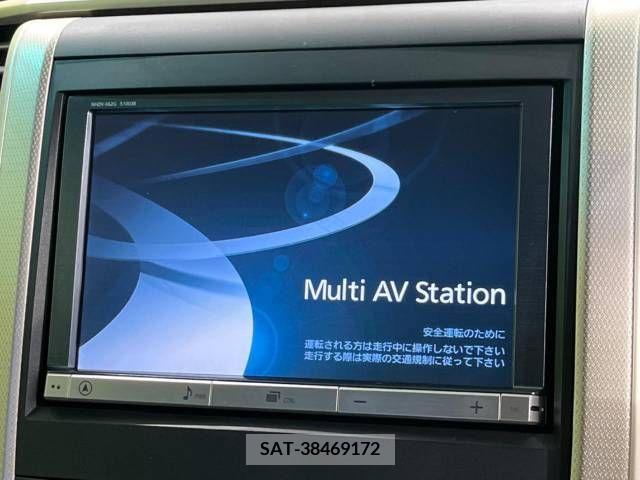Toyota VELLFIRE 2013-12 299932-2