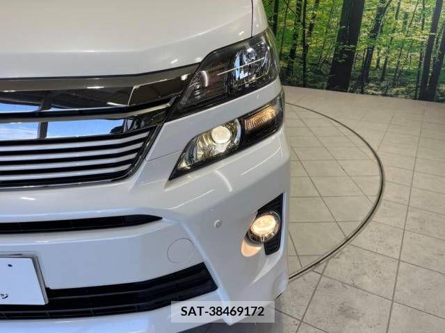 Toyota VELLFIRE 2013-12 299932-14