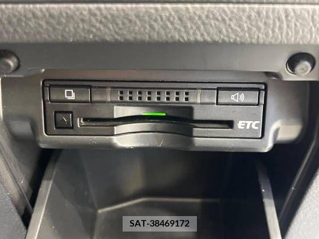 Toyota VELLFIRE 2013-12 299932-10