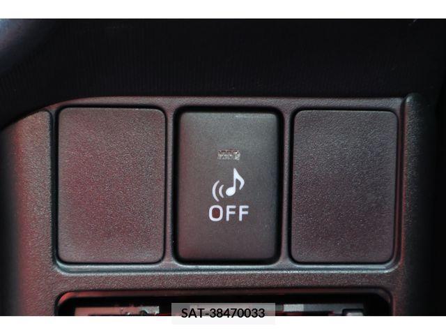 Toyota AQUA 2015-03 260238-10