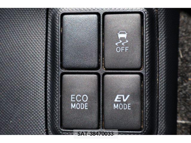 Toyota AQUA 2015-03 260238-13