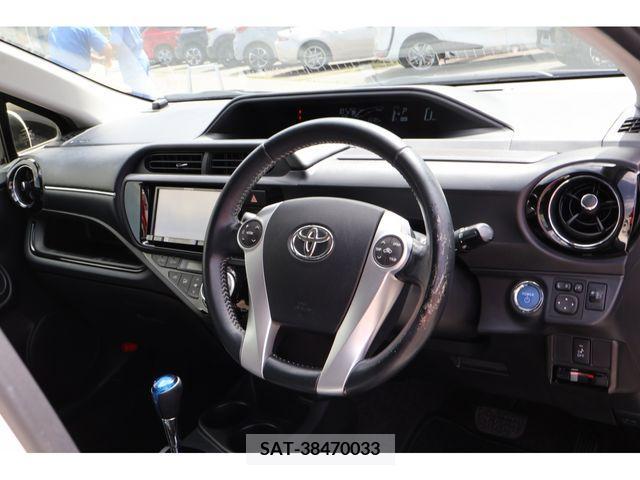 Toyota AQUA 2015-03 260238-4