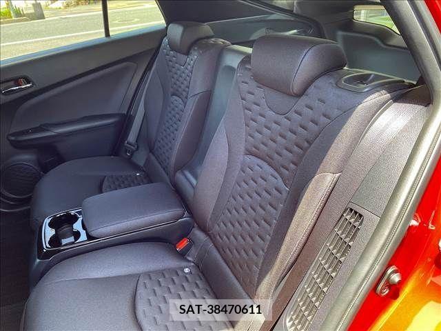 Toyota PRIUS PHV 2017-07 282523-4