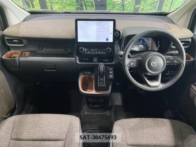 Toyota SIENTA 2023-06 285164-1