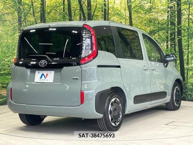 Toyota SIENTA 2023-06 285164-17