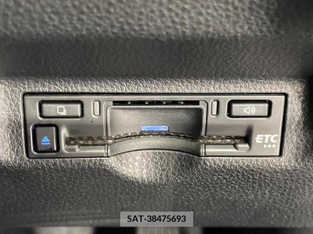 Toyota SIENTA 2023-06 285164-7