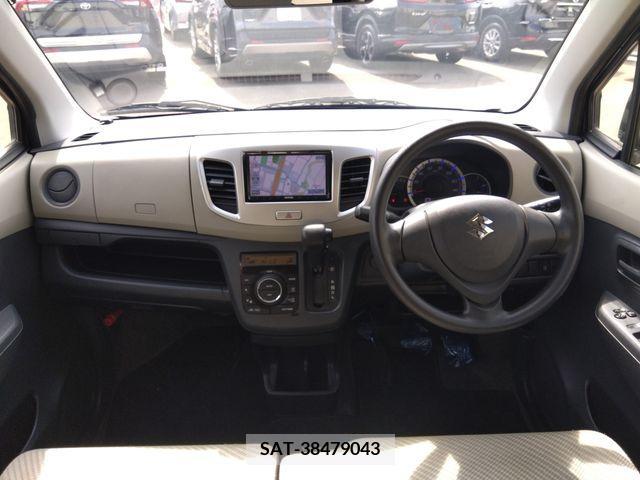 Suzuki WAGON R 2013-09 370999-2