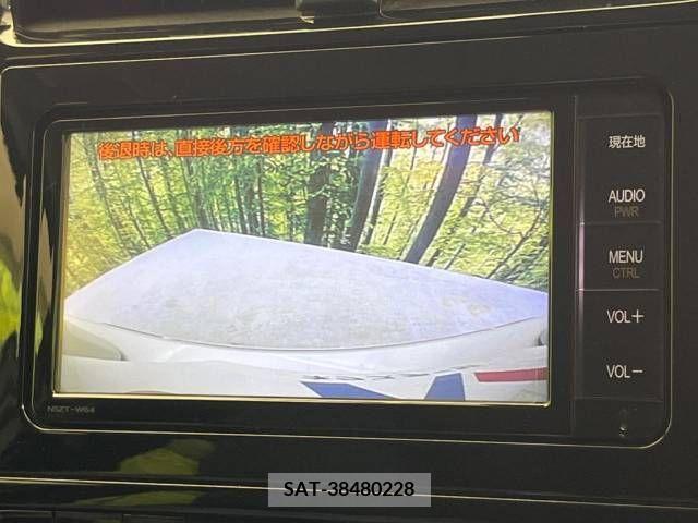 Toyota PRIUS 2016-07 366406-5