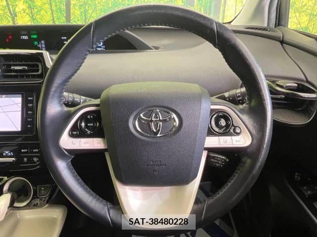 Toyota PRIUS 2016-07 366406-13