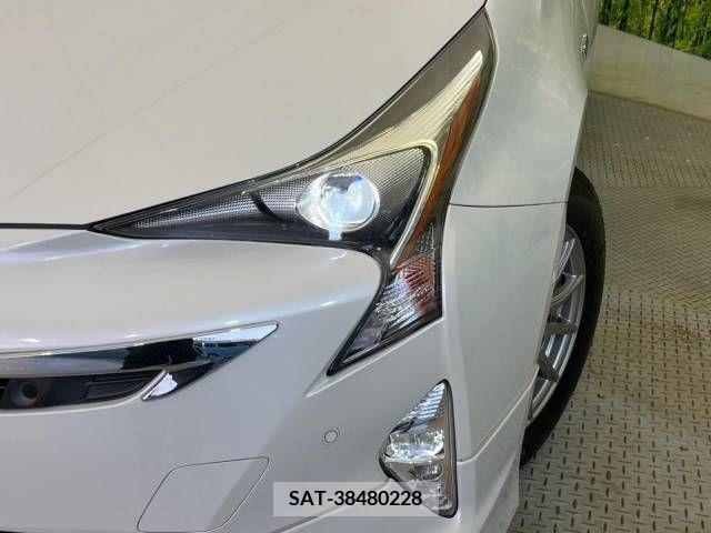 Toyota PRIUS 2016-07 366406-12
