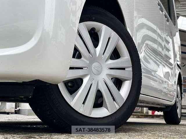 Daihatsu TANTO 2022-10 335896-3