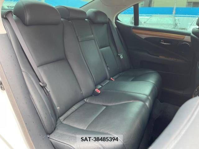Lexus LS 2013-12 334346-13