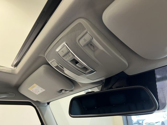 Mercedes Benz G-CLASS 2016-08 10758-13