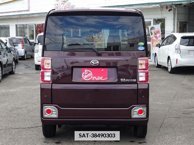 Daihatsu WAKE 2016-11 349098-6