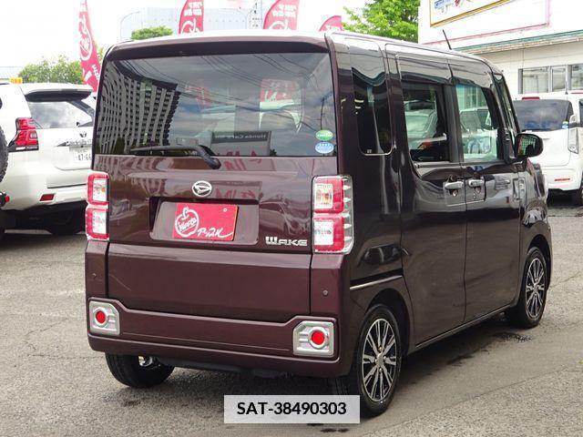 Daihatsu WAKE 2016-11 349098-2