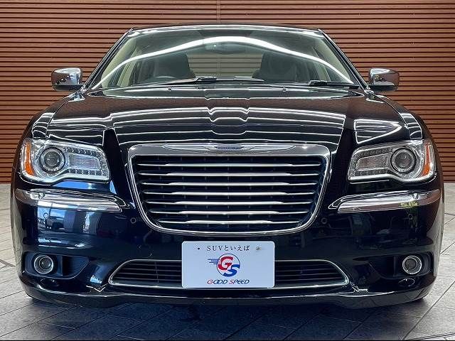 Chrysler 300 2013-05 20930-16