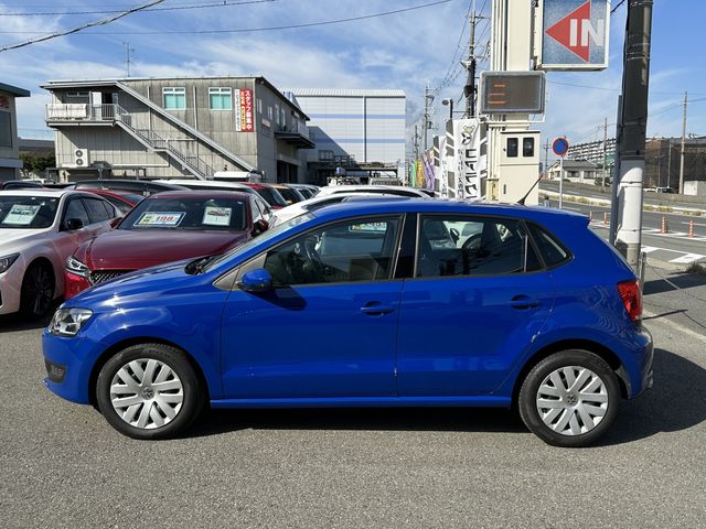 VolksWagen POLO 2012-06 181131-3