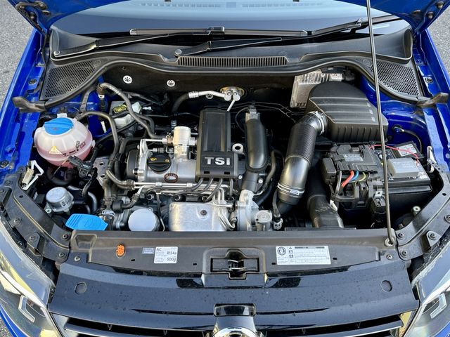 VolksWagen POLO 2012-06 181131-29