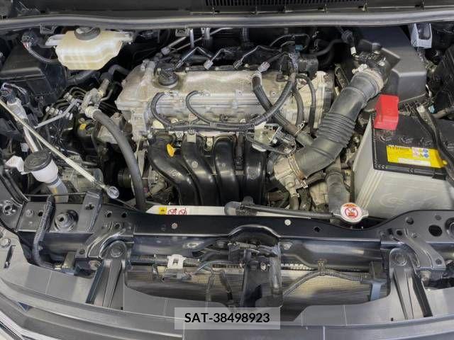 Toyota NOAH 2018-10 340352-19