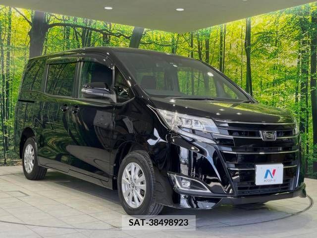 Toyota NOAH 2018-10 340352-17