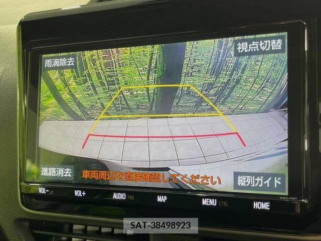 Toyota NOAH 2018-10 340352-6