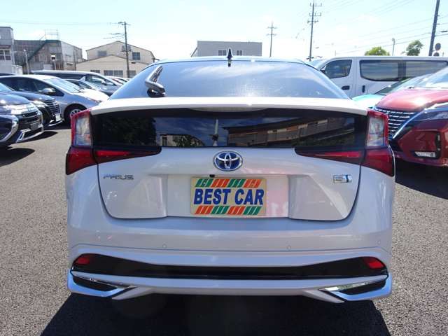 Toyota PRIUS 2021-09 12732-6
