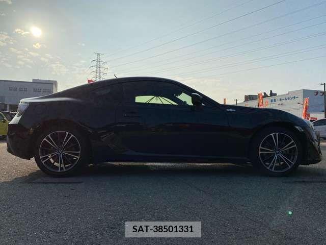 Toyota 86 2012-10 250462-3