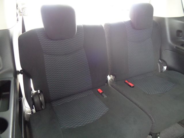 Nissan SERENA 2016-01 187320-8