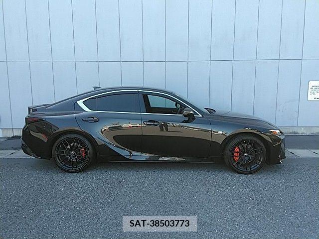 Lexus IS 2021-06 362800-16