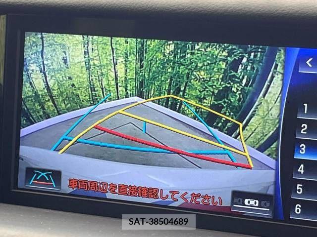 Lexus IS 2017-12 275747-3