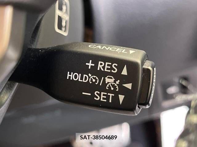 Lexus IS 2017-12 275747-5