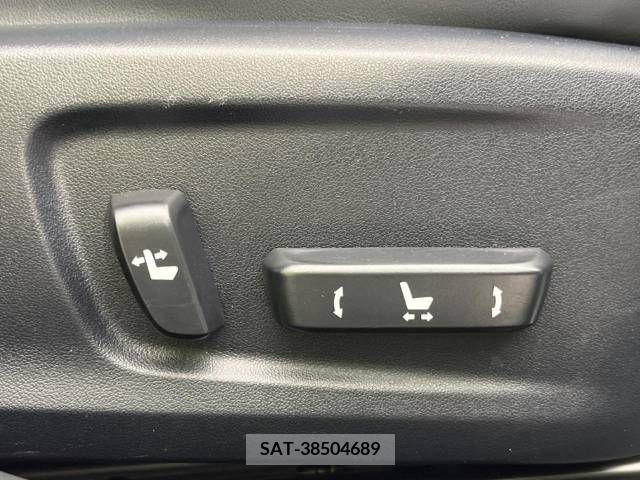 Lexus IS 2017-12 275747-7