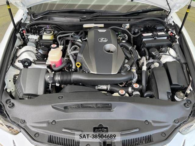 Lexus IS 2017-12 275747-18