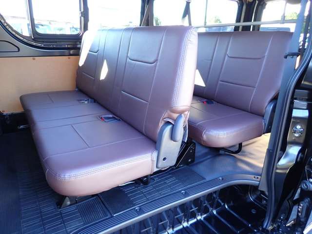 Toyota HIACE VAN 2020-06 193954-23