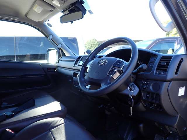 Toyota HIACE VAN 2020-06 193954-17