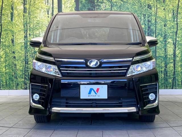Toyota VOXY 2015-10 12822-14