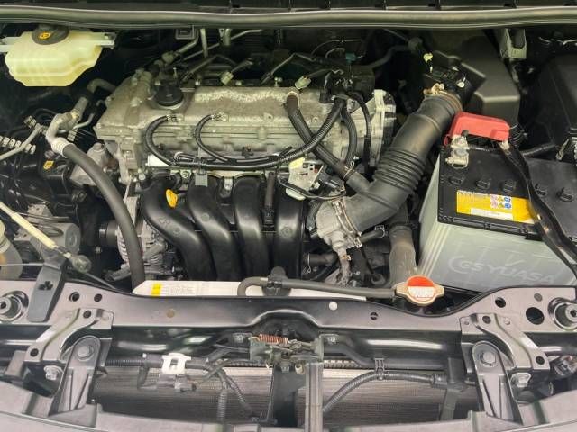 Toyota VOXY 2015-10 12822-18